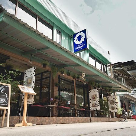 Counting Sheep Hostel Bangkok Esterno foto