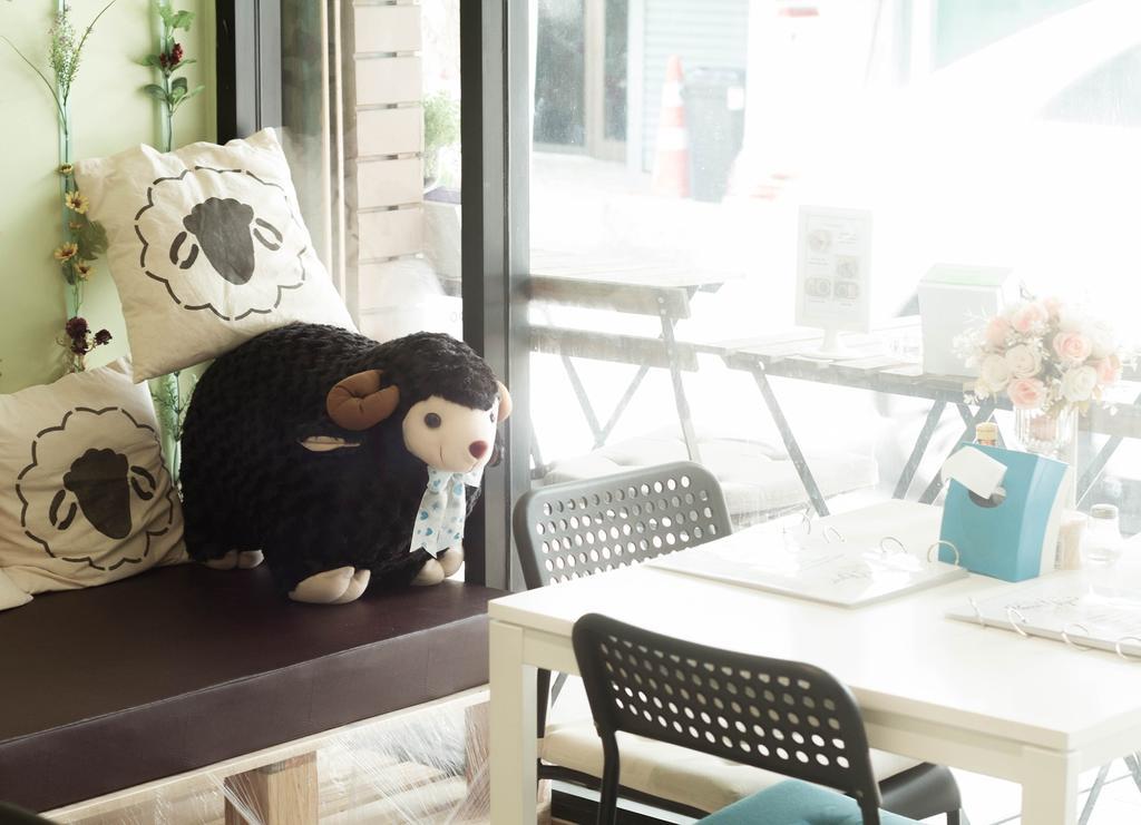 Counting Sheep Hostel Bangkok Esterno foto