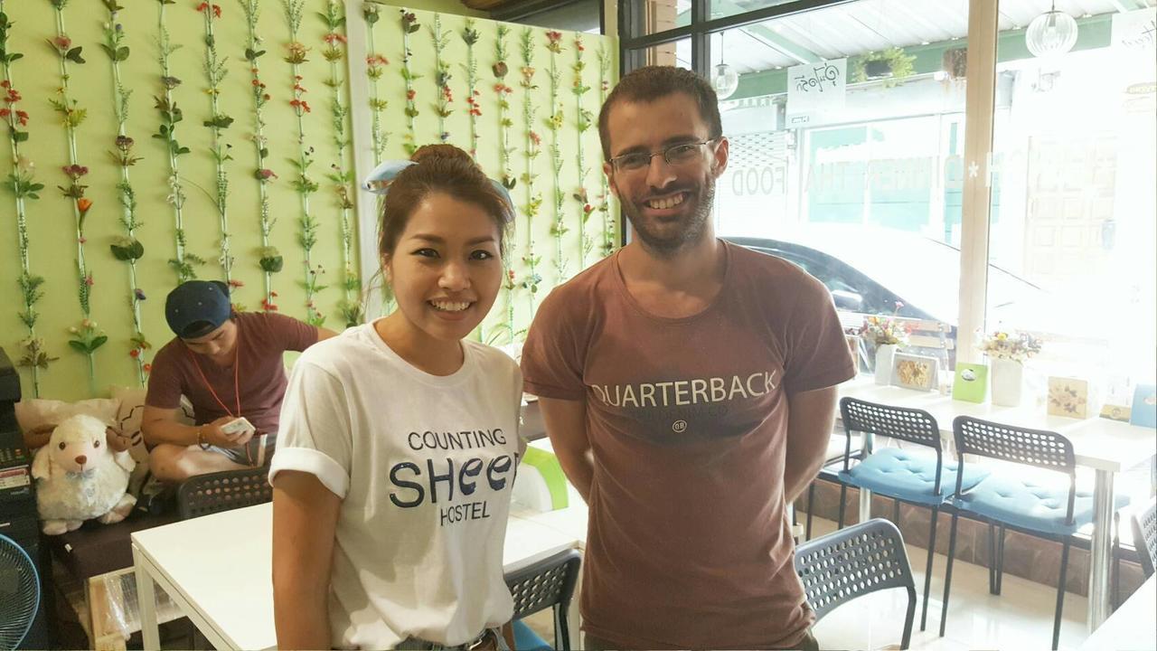 Counting Sheep Hostel Bangkok Esterno foto